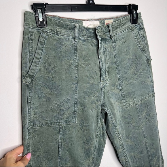 Anthropologie Womens Pants The Wanderer Green Floral Cargo Utility C14 - Picture 6 of 9